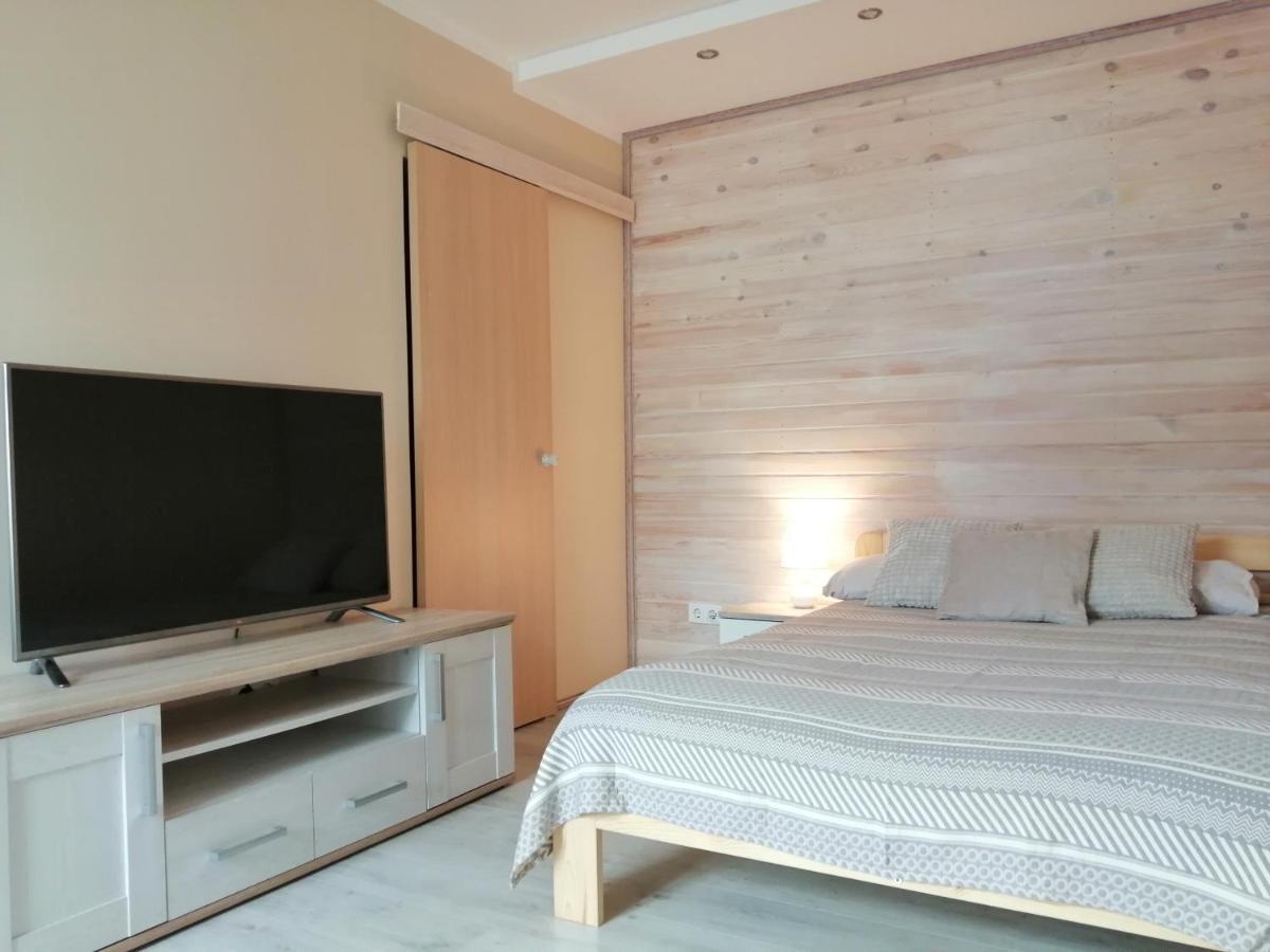 Apartamenti Miera Osta เลียปาญา ภายนอก รูปภาพ